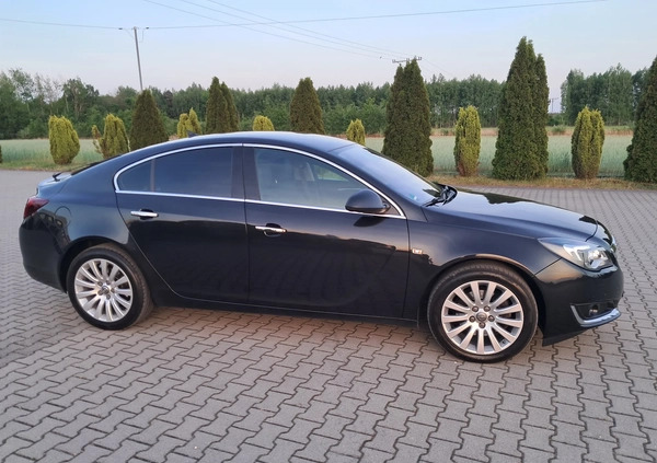 Opel Insignia cena 46900 przebieg: 144000, rok produkcji 2015 z Przedecz małe 781